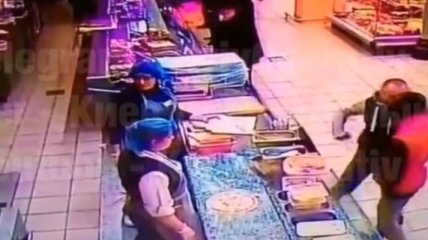 Убийство покупателя в супермаркете Киева: полиция задержала подозреваемого
