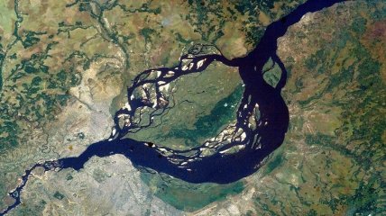 Самая глубокая река в мире (Фото)