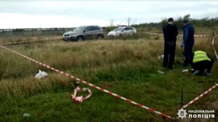 На Одесщине на обочине дороги обнаружили обезглавленное тело (Видео)