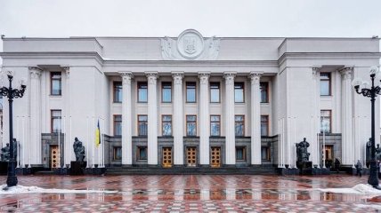 Верховная Рада приняла заявление к президенту Польши