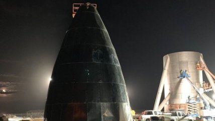 Илон Маск показал, как SpaceX строит звездный корабль