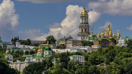 Києво-Печерську Лавру закрили для відвідувачів через коронавірус