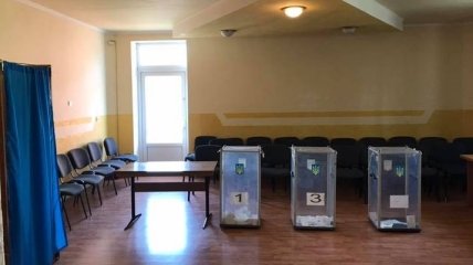 На избирательных участках в ряде областей крайне мало наблюдателей
