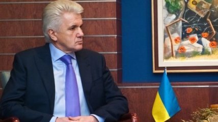 Выборы в Украине будут признаны честными - Литвин (дополнено)