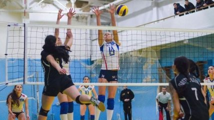 "Фаворит" досрочно победил в Высшей лиге Украины по волейболу