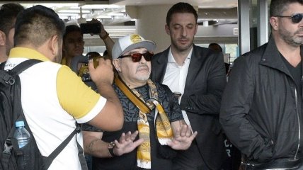 Марадона опроверг свое задержание