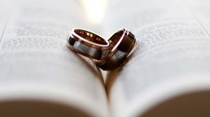 Шесть браков на один развод: Минюст подвел итоги уходящего года 