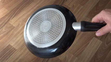 Нагар на сковороді