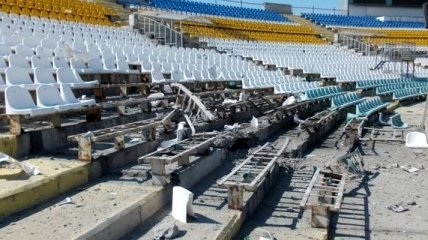 Стадион "Авангард" в Луганске полностью разрушен бомбардировками
