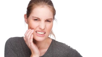 Как помочь чувствительным зубам? 
