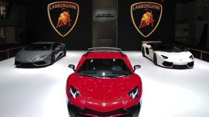 Lamborghini презентовала новый Aventador SV 750‑4 Superveloce