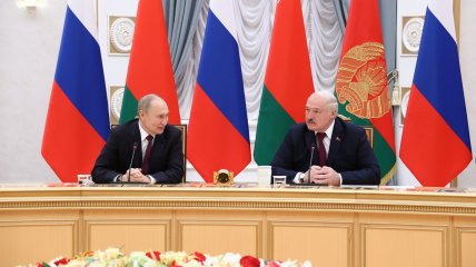 Диктаторы Путин и Лукашенко играют в свою игру по отдельности