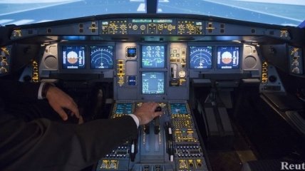 Пилоты британского самолета A330 заснули во время полета
