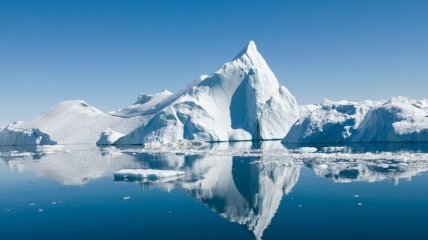 Площадь ледяного покрова в Арктике снизилась до рекордного минимума