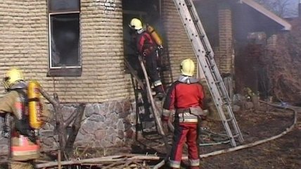 В Киевской области при пожаре погибли два человека