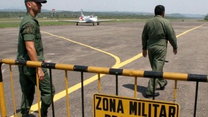 ПВО Венесуэлы перехватила очередной подозрительный самолет