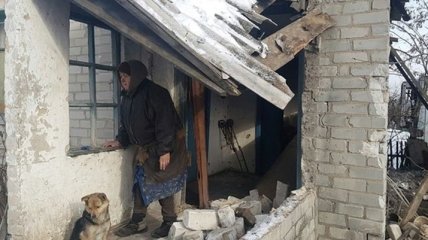 Боевики прицельно обстреляли пункты гуманитарной помощи в Авдеевке