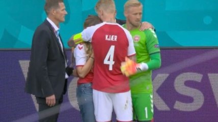 Жена Эриксена была на стадионе, когда футболист потерял сознание во время матча Евро-2020 (фото)