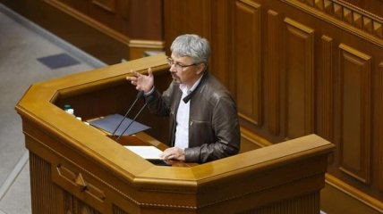 "Fair play": Ткаченко предлагает штрафовать убыточные СМИ