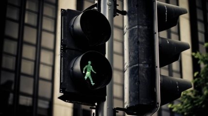 День светофора или "зеленый человечек" гарантирует безопасность