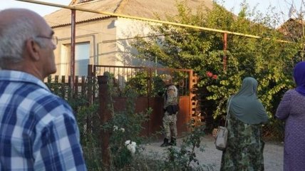 Задержаны четверо татар: у президента отреагировали на обыски в Крыму