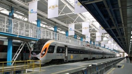 Поезд Киев-Запорожье будет курсировать ежедневно