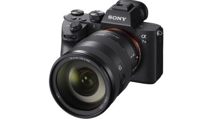 Компания Sony готовит к выпуску новую модель камеры (Видео)