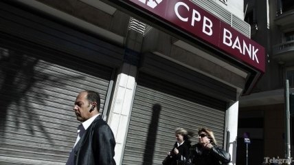 Все банки Кипра установили лимит на снятие денег из банкоматов
