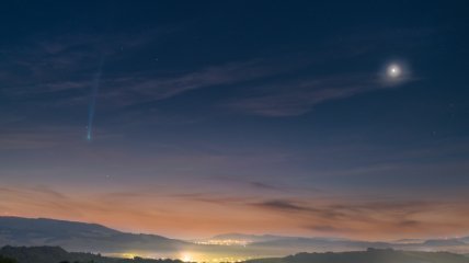 Нисимура (слева) и Венера (справа) в небе над Словакией