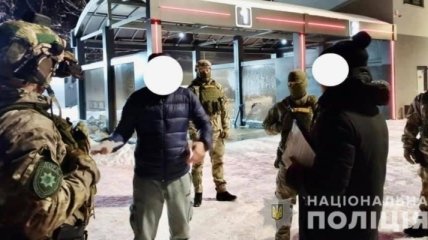 На Прикарпатье полиция задержала группу сутенеров