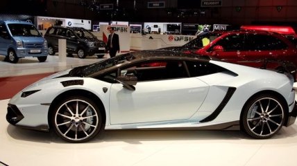 На Женевском автосалоне показали Lamborghini Huracan от Mansory