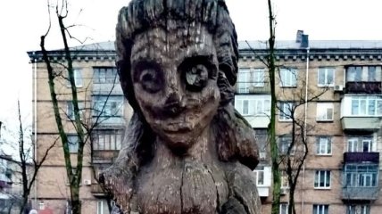 Киевляне нашли ответ скандальному "зомби"-памятнику Алёнке в России