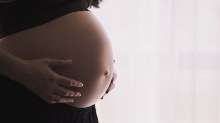 Коллеги не смогли спасти: беременная врач умерла от коронавируса на Буковине