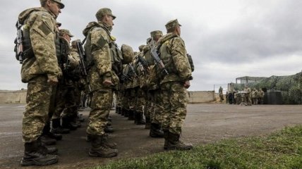 Українські воїни на фронті регулярно потребують ротації