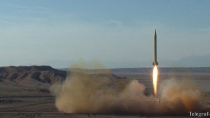 Иран провел второй запуск баллистических ракет