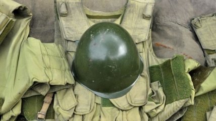 СНБО: Украинская армия ежедневно получает до 250 бронежилетов