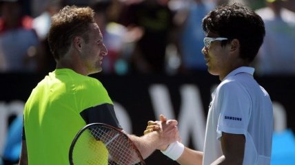 Чон выиграл битву сенсаций в четвертьфинале Australian Open