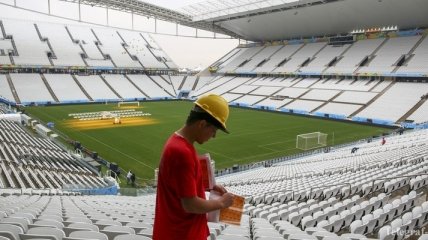 Главный стадион Бразилии не готов к старту ЧМ-2014