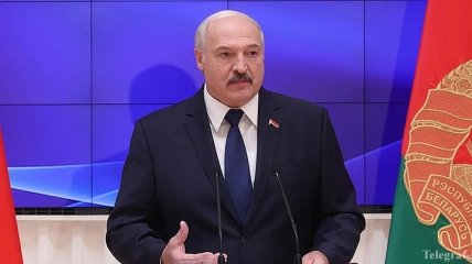 Лукашенко поздравил Зеленского с 42-летием