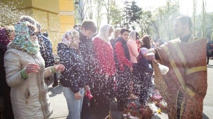 Пасхальное богослужение во Владимирском соборе в Киеве (Фото)