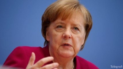 НАТО сейчас важнее, чем во времена "холодной войны": Меркель вступилась за Альянс