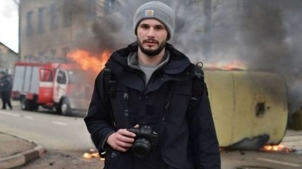 Раненый в Авдеевке британский фотограф хочет издать книгу о Донбассе
