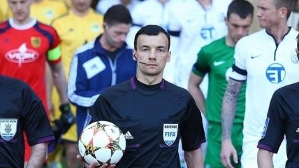 Украинский арбитр оказался в центре скандала матча Лиги Европы