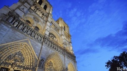Французы празднуют 850-летие собора Парижской Богоматери
