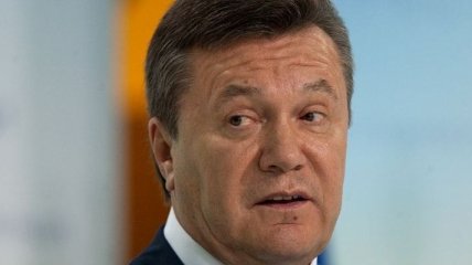 Янукович все еще не подписал закон о видеокамерах на выборах