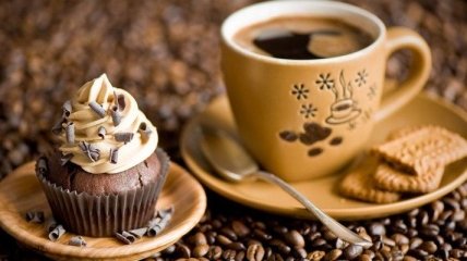 Диетологи назвали продукты, которые не стоит запивать кофе
