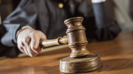 Верховный суд обязал Владимира Арьева и канал "Прямой" извиниться перед Виктором Медведчуком