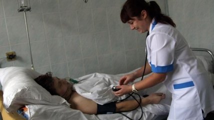 Работники "Днепростали" массово отравились и попали в больницу