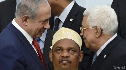 Аббас и Нетаньяху пожали руки во время прощания с Пересом