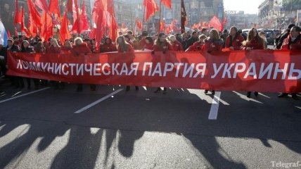 Российские коммунисты радуются прорыву КПУ на выборах